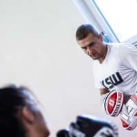 UFC Asia: Pierwsza w historii walka mma na paletki do tenisa stołowego